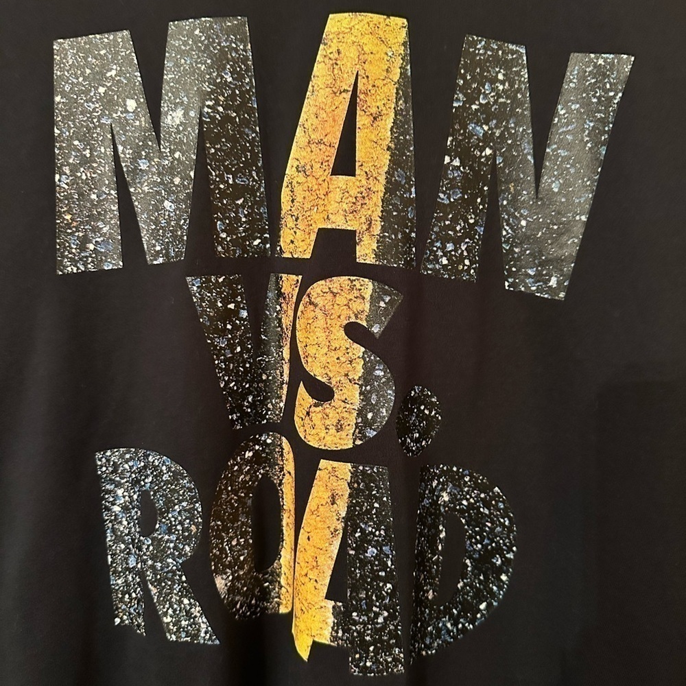 Nike Dri-fit Man vs Road tee, size M, great condition!!